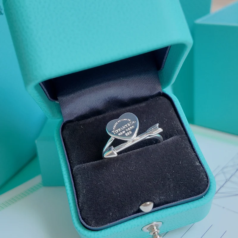 Anillo Corazón y Flecha en Plata 925